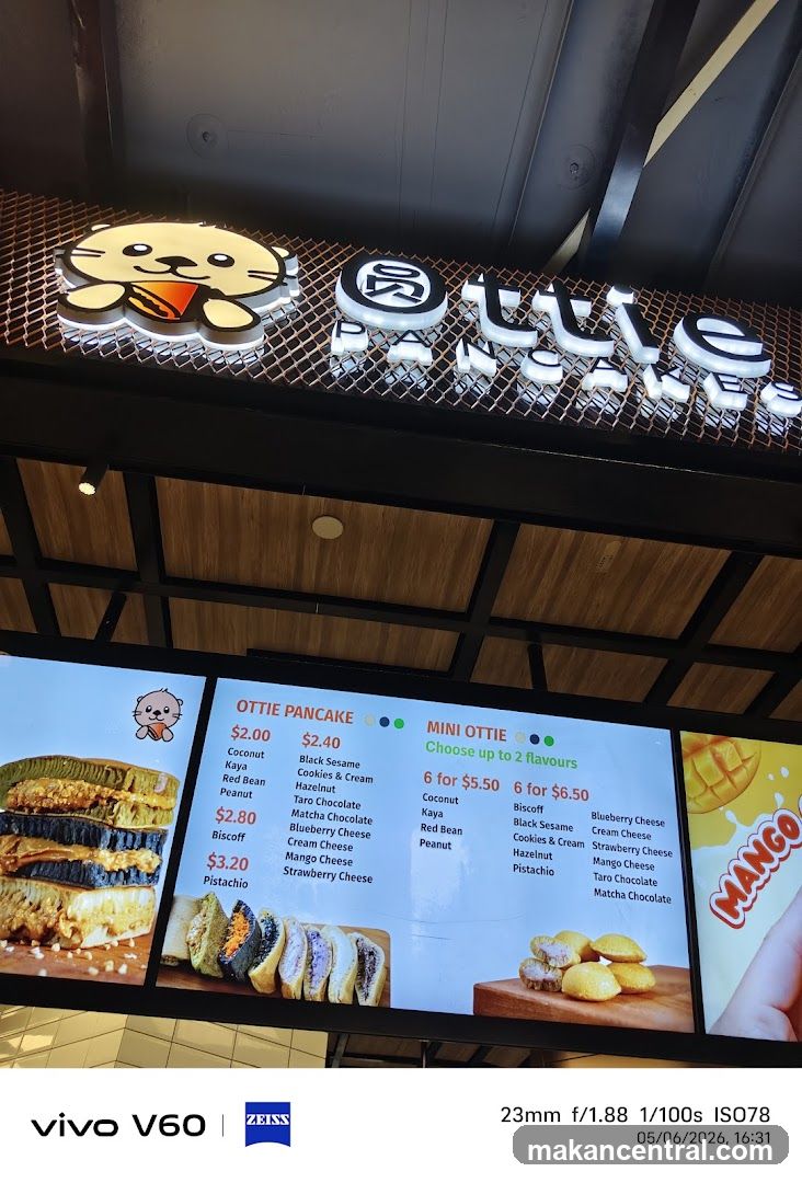 Ottie Pancakes Menu Board