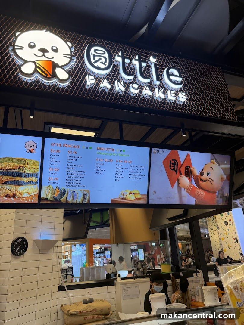 Ottie Pancakes storefront interior view