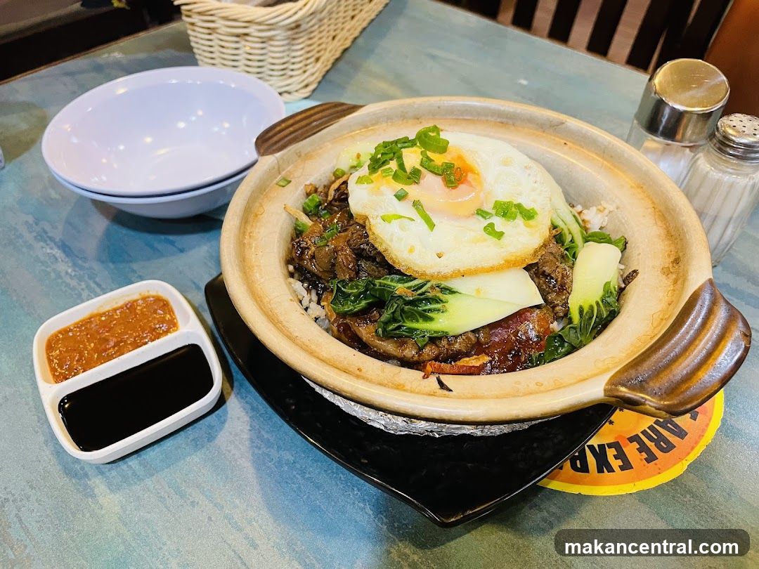 Restaurant Interior Food Shot