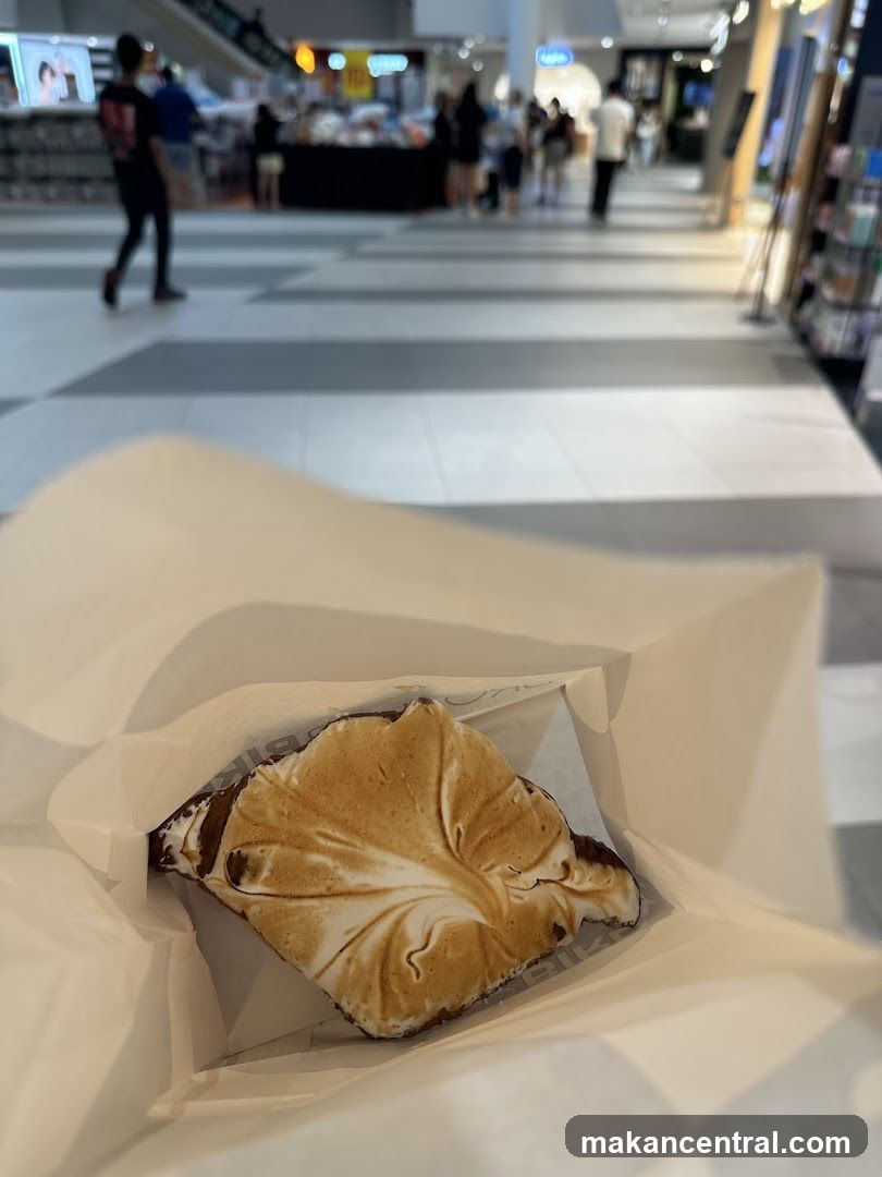 Food in shopping mall interior