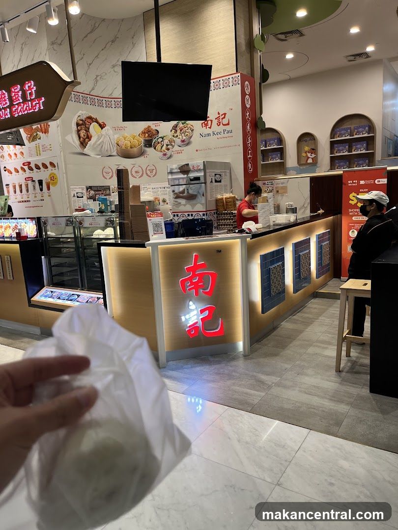 Nam Kee Pau interior