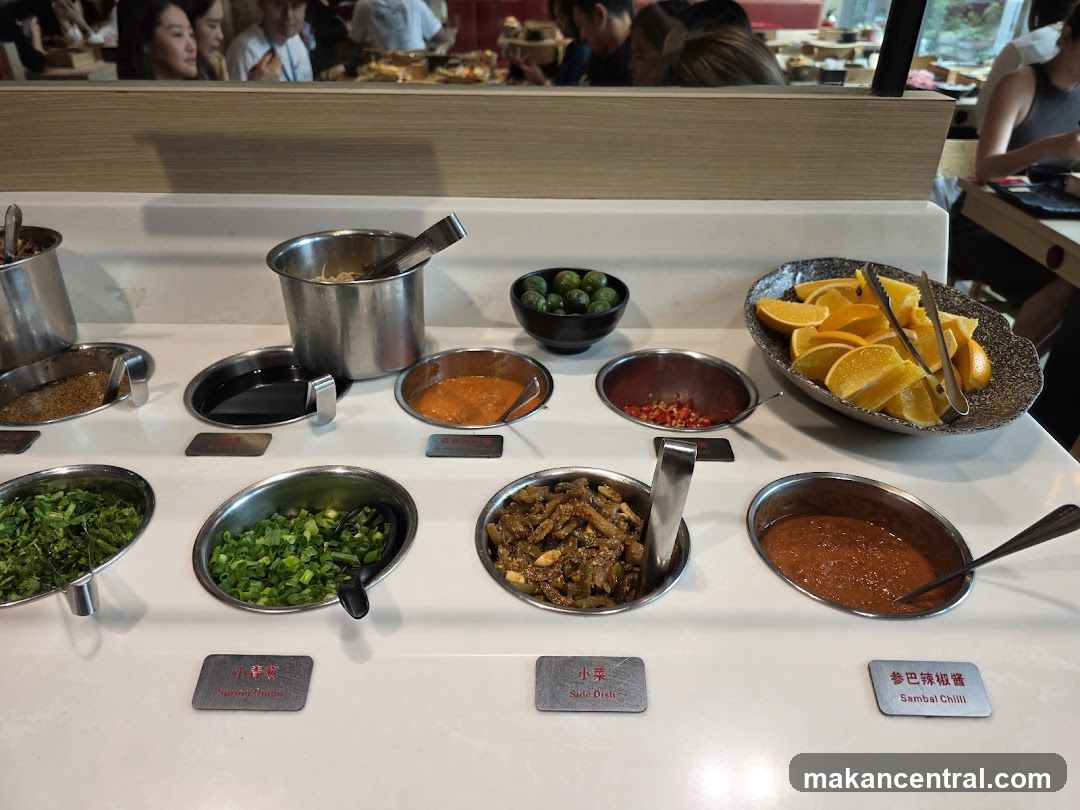 Restaurant buffet station