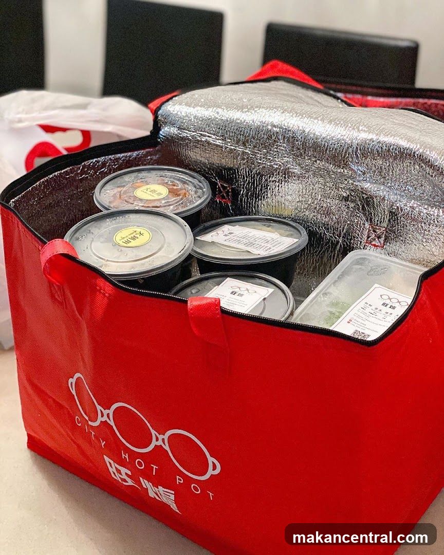 Delivery Bag with Hot Pot Food