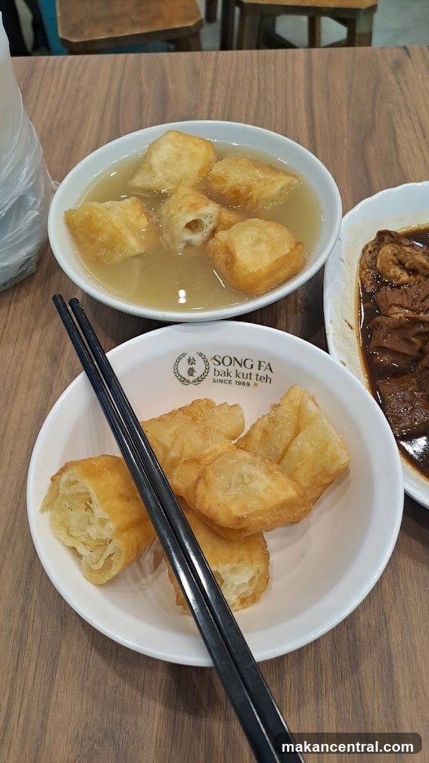 Food at Song Fa Bak Kut Teh