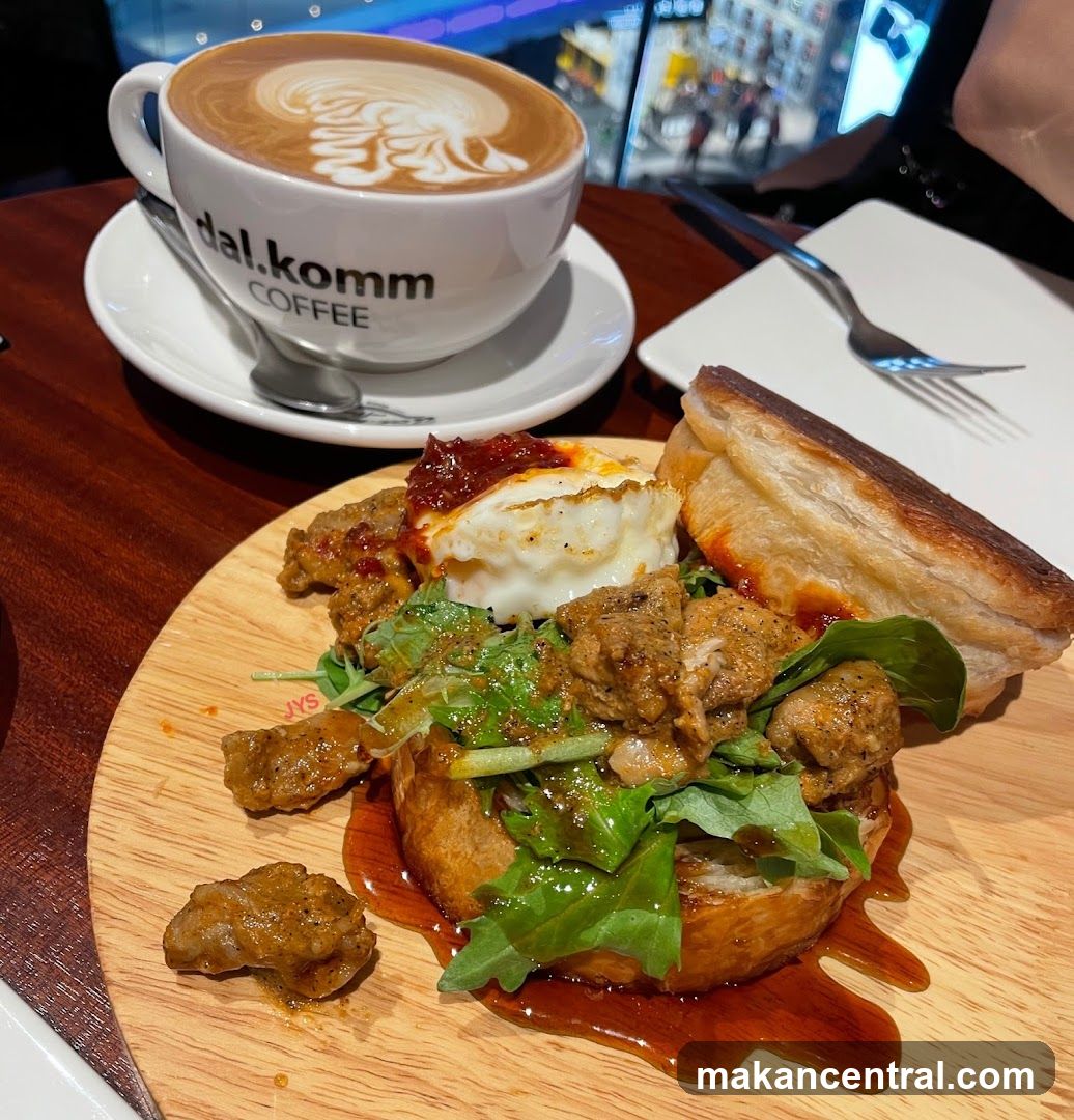 Coffee and Food at dal.komm COFFEE