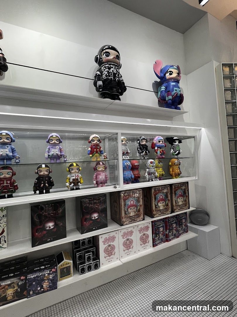 Store Interior Display