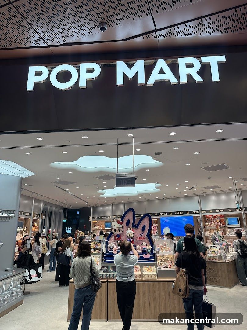 POP MART Store Interior