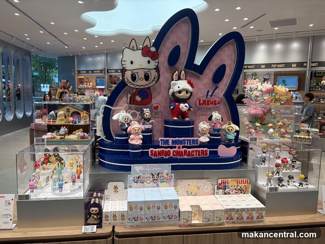 POP MART Store Interior