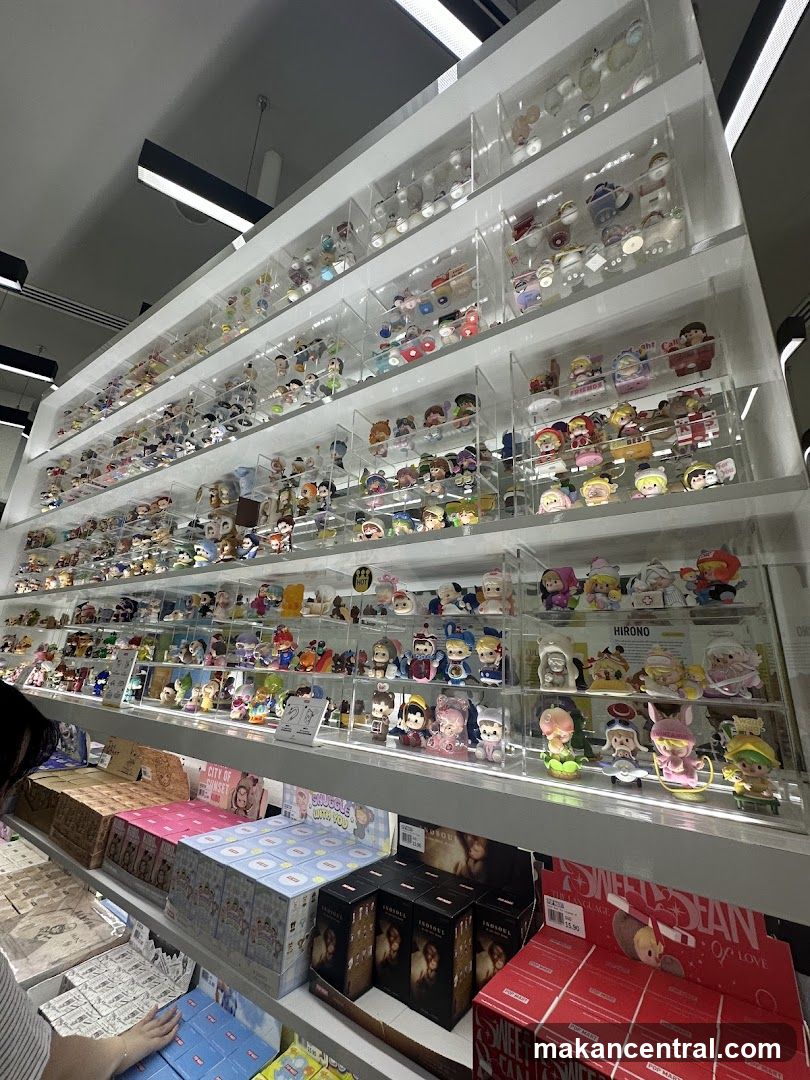 Store Interior Display