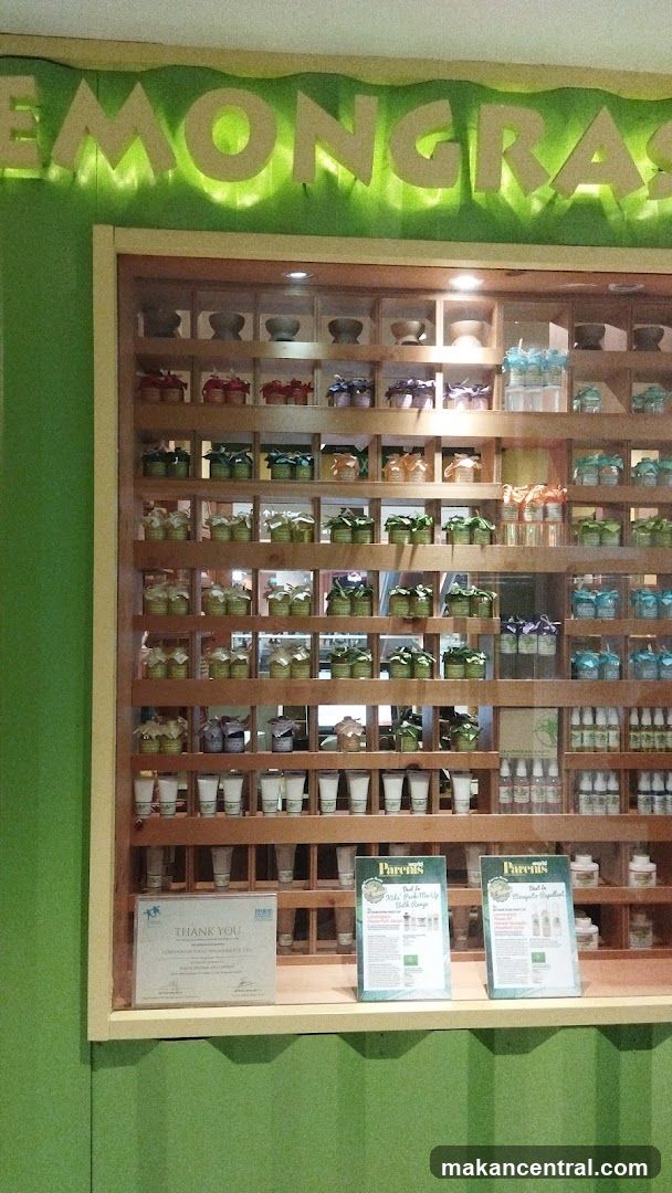Lemongrass Product Display