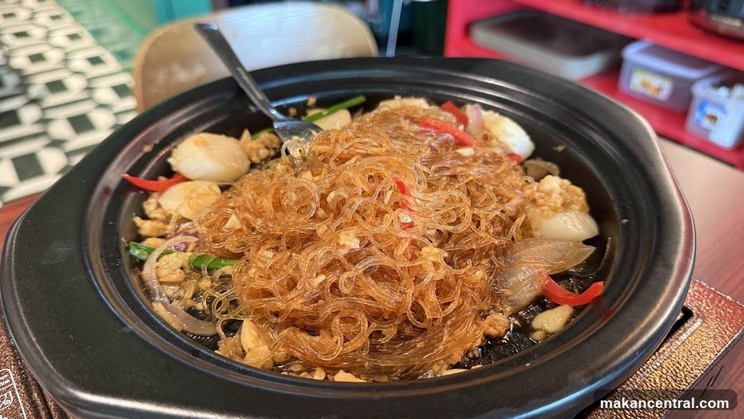 Food dish in a clay pot
