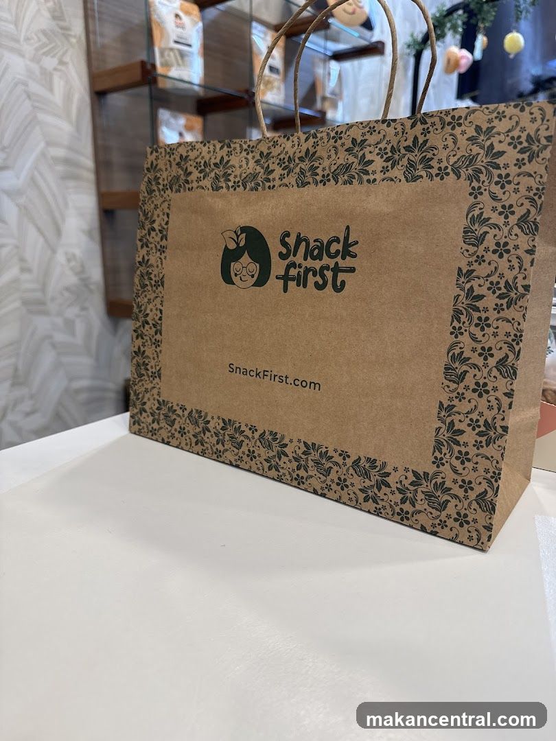 Snack First shopping bag