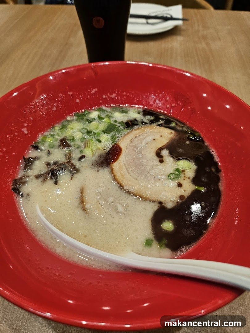 Ramen bowl in red dish