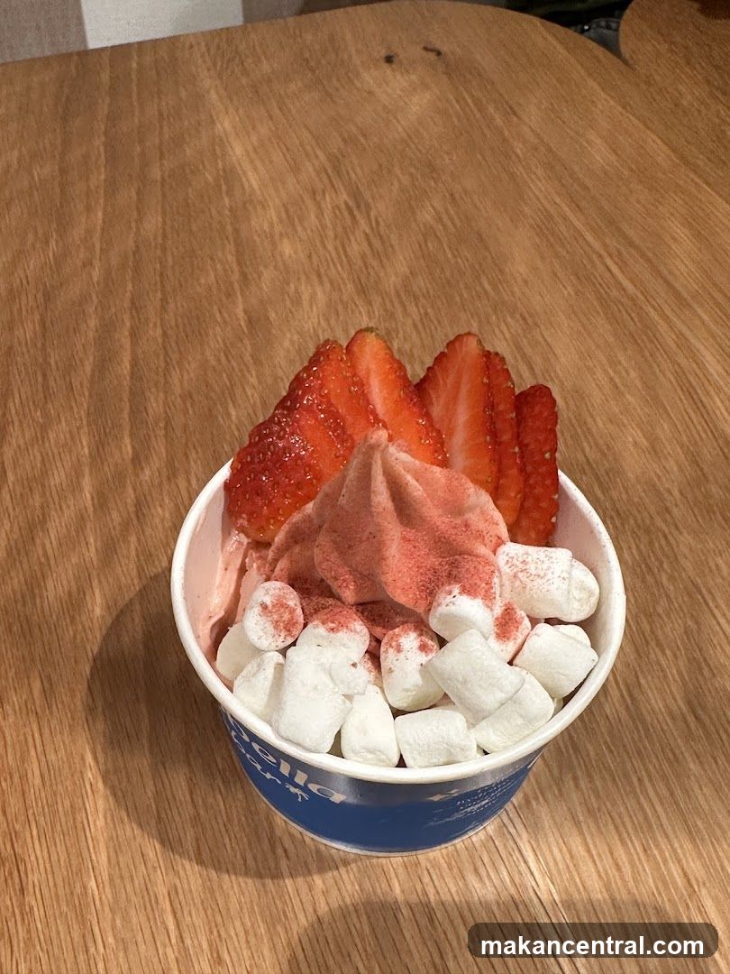 Strawberry Yogurt Bowl