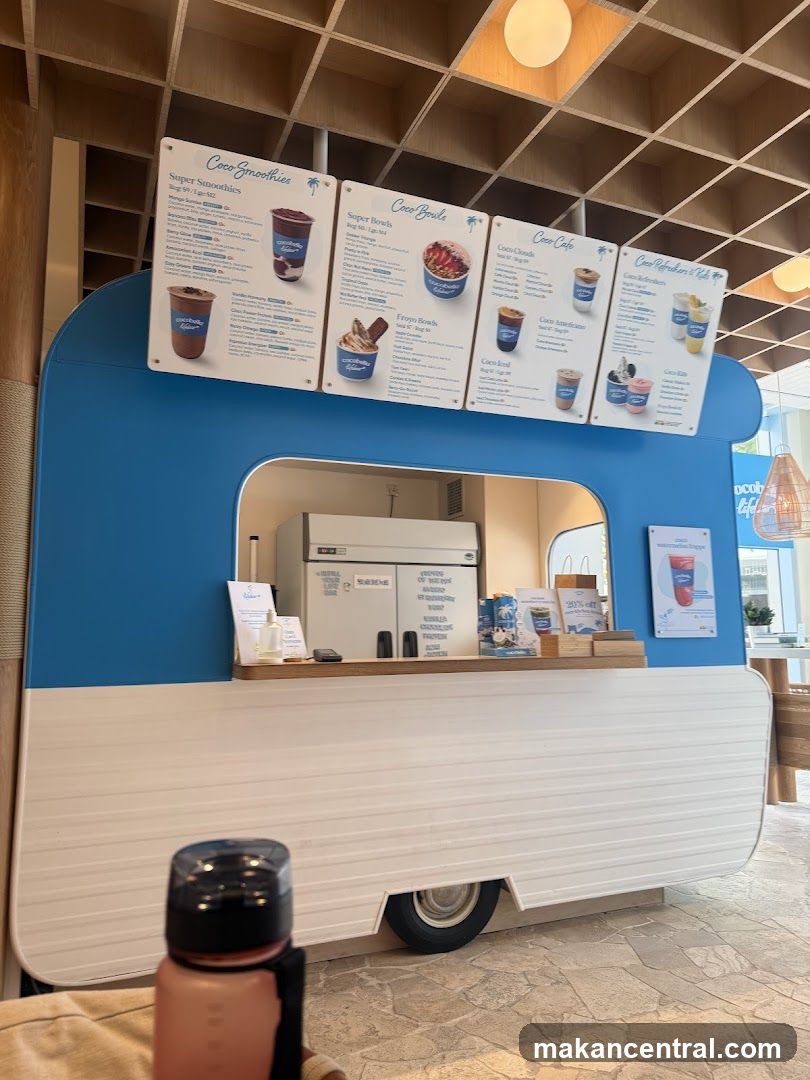 Coco Smoothie Cart Interior View