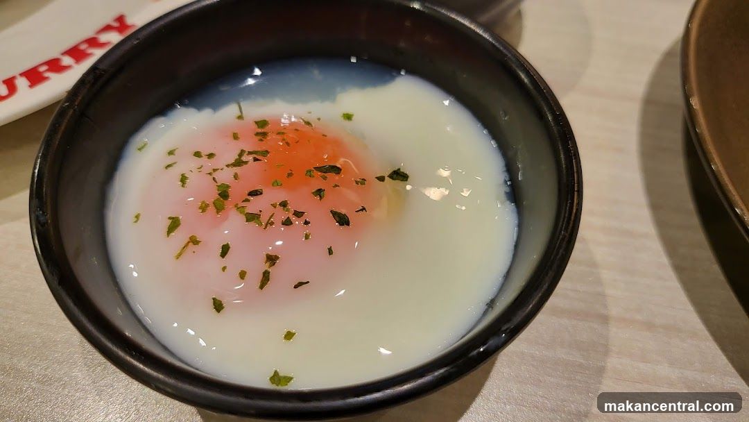 Egg in bowl