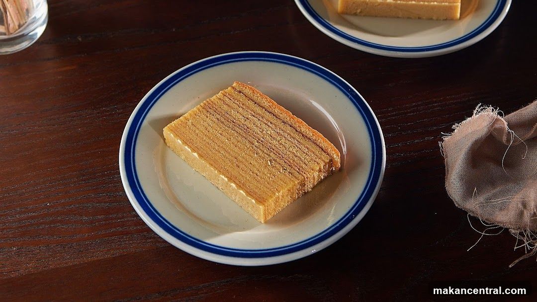 Cakes on plates
