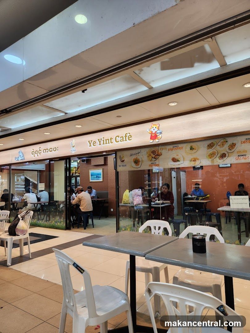 Ye Yint Cafe
