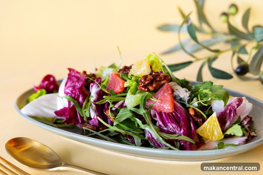 Salad with Grapefruit and Walnuts