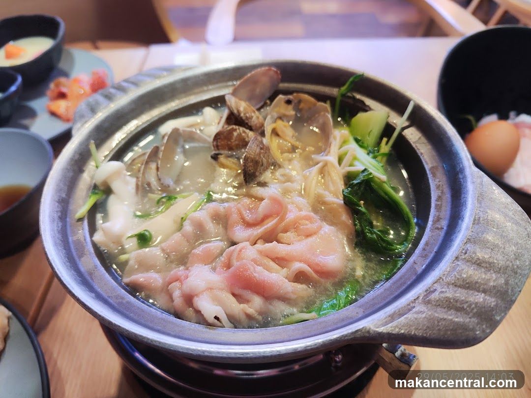 Seafood Hot Pot