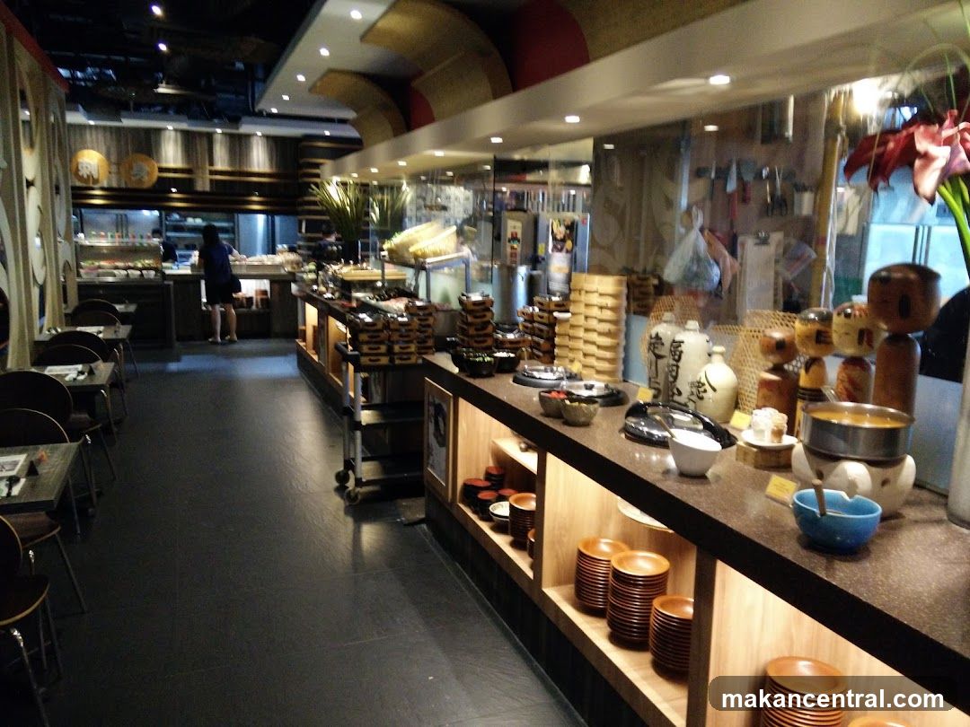 Buffet Restaurant Interior