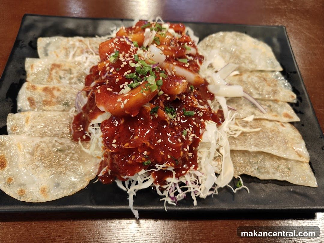 Korean Fried Dumplings with Spicy Sauce