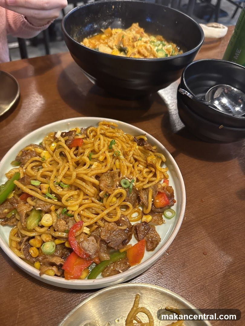 Noodle Dish with Beef and Vegetables