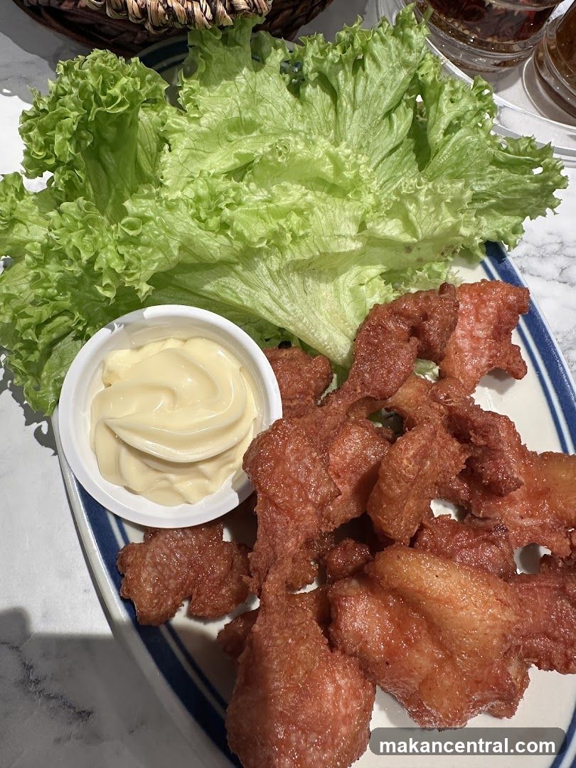 Fried Meat and Lettuce