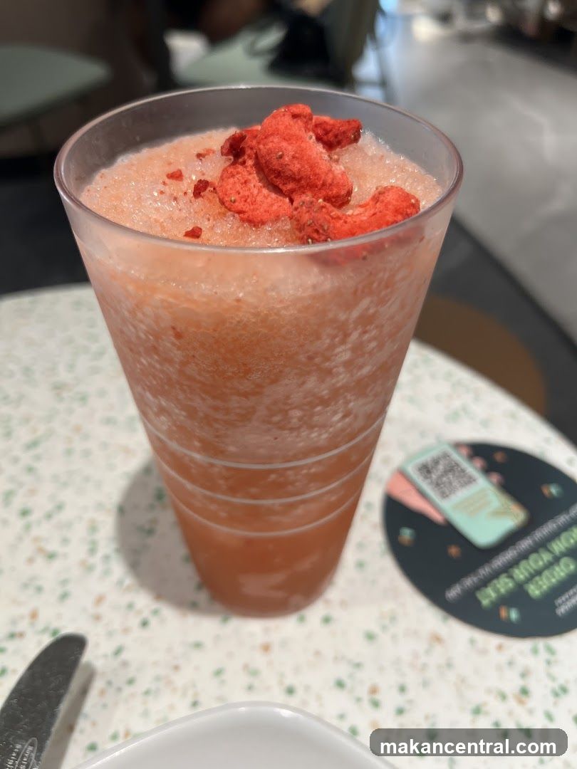 Frozen Strawberry Drink with Topping