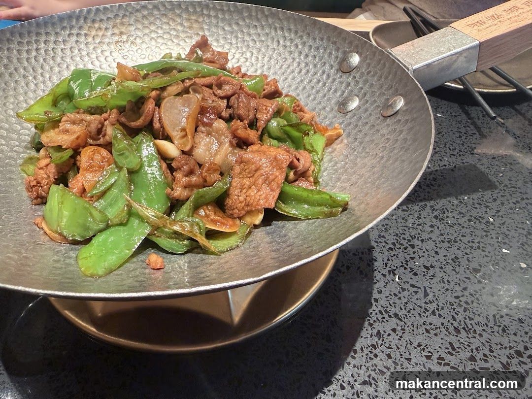 Stir-fried Beef and Peppers