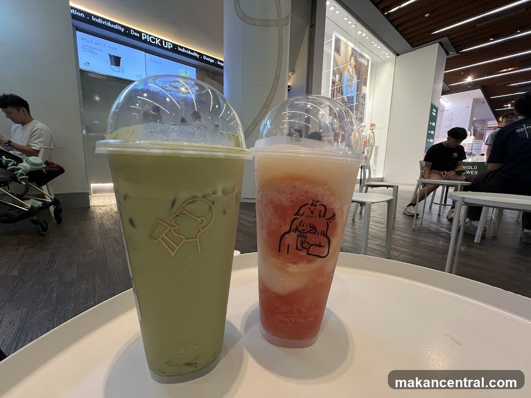 Two drinks on a tray