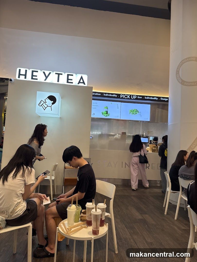 HEYTEA Interior