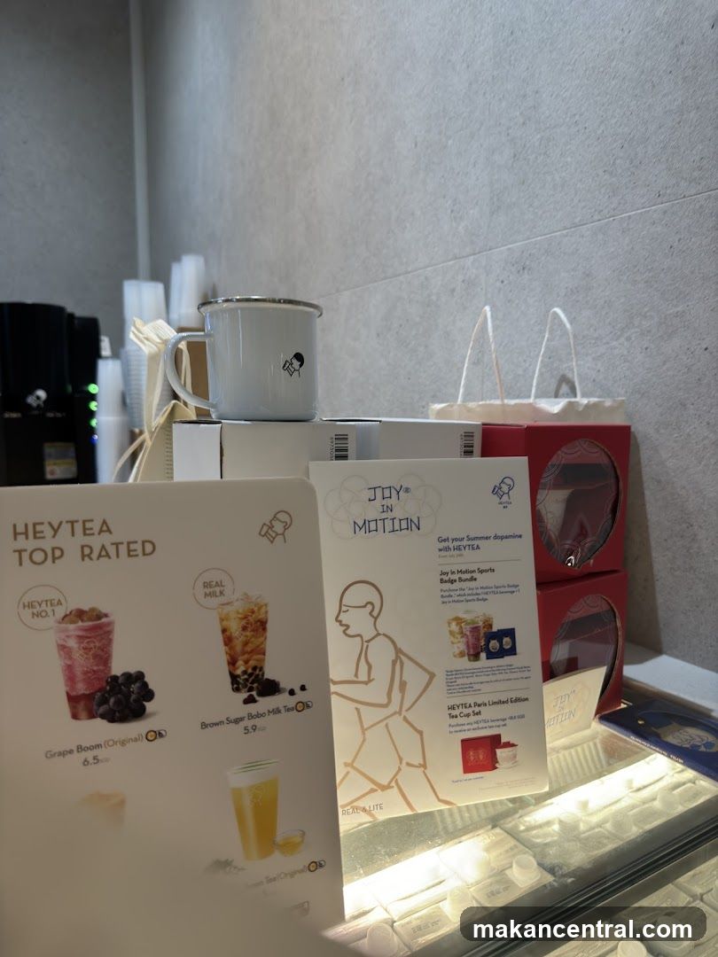 HEYTEA Menu and Merchandise