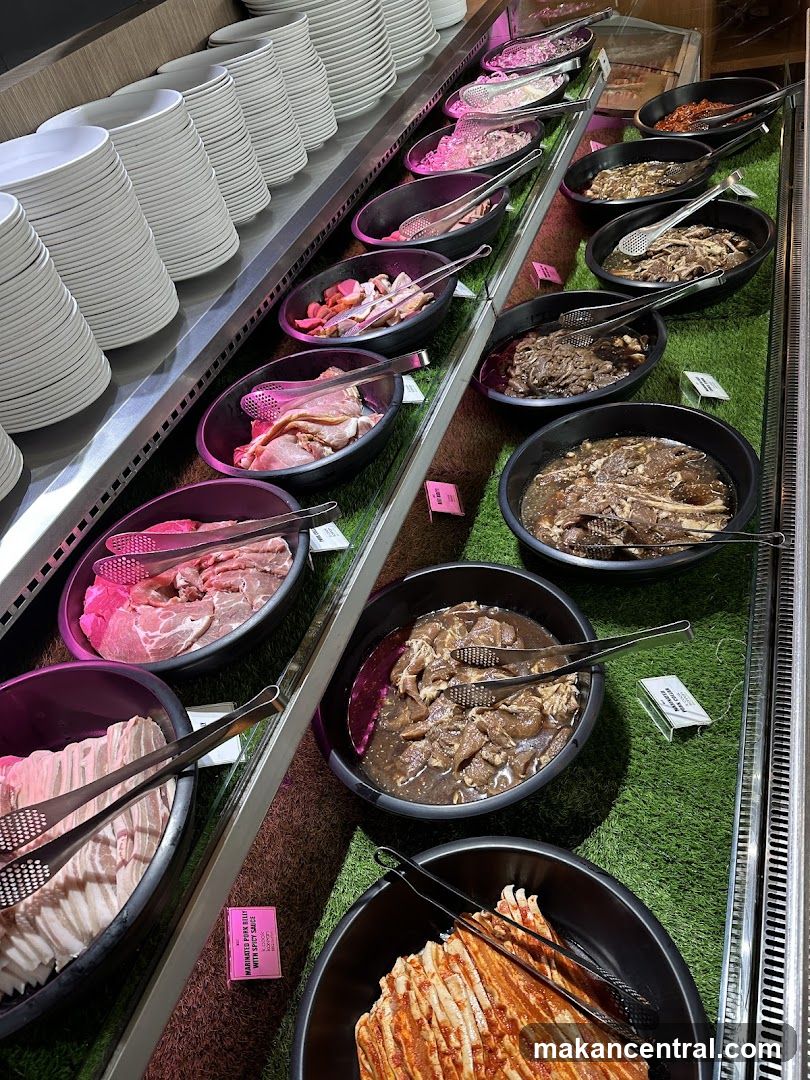 Buffet Display