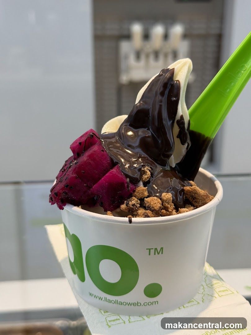 Frozen Yogurt with Toppings