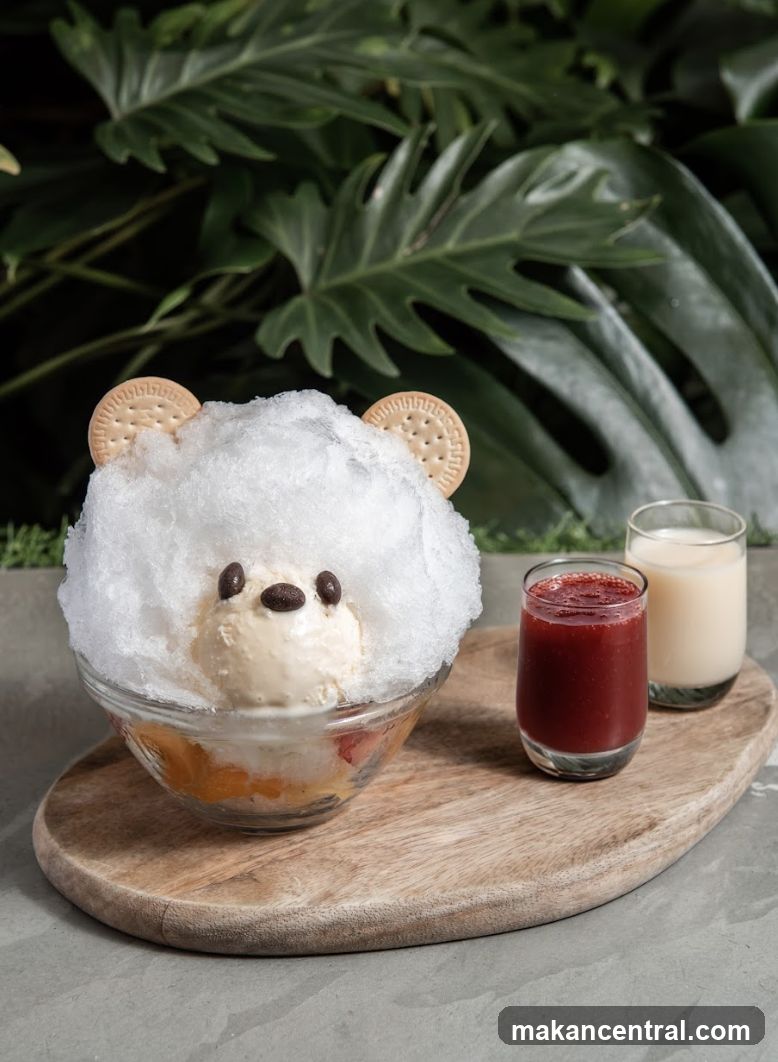 Bear-shaped shaved ice dessert