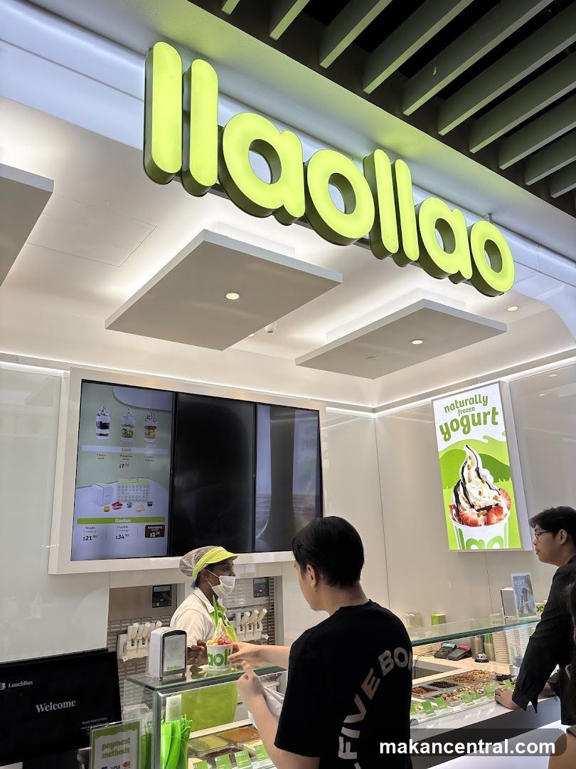Llaollao Frozen Yogurt Shop