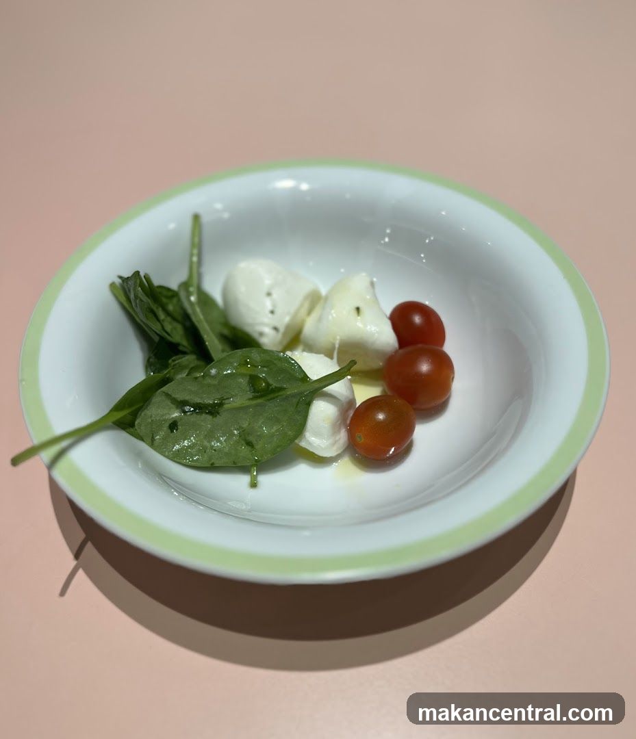 Caprese Salad Appetizer