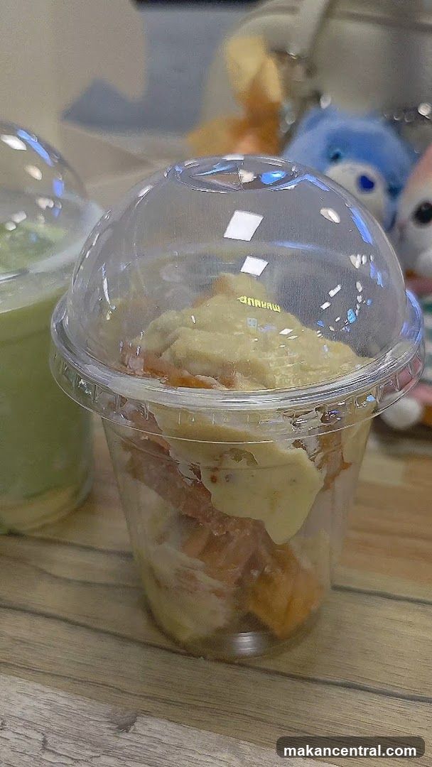 Dessert in a cup