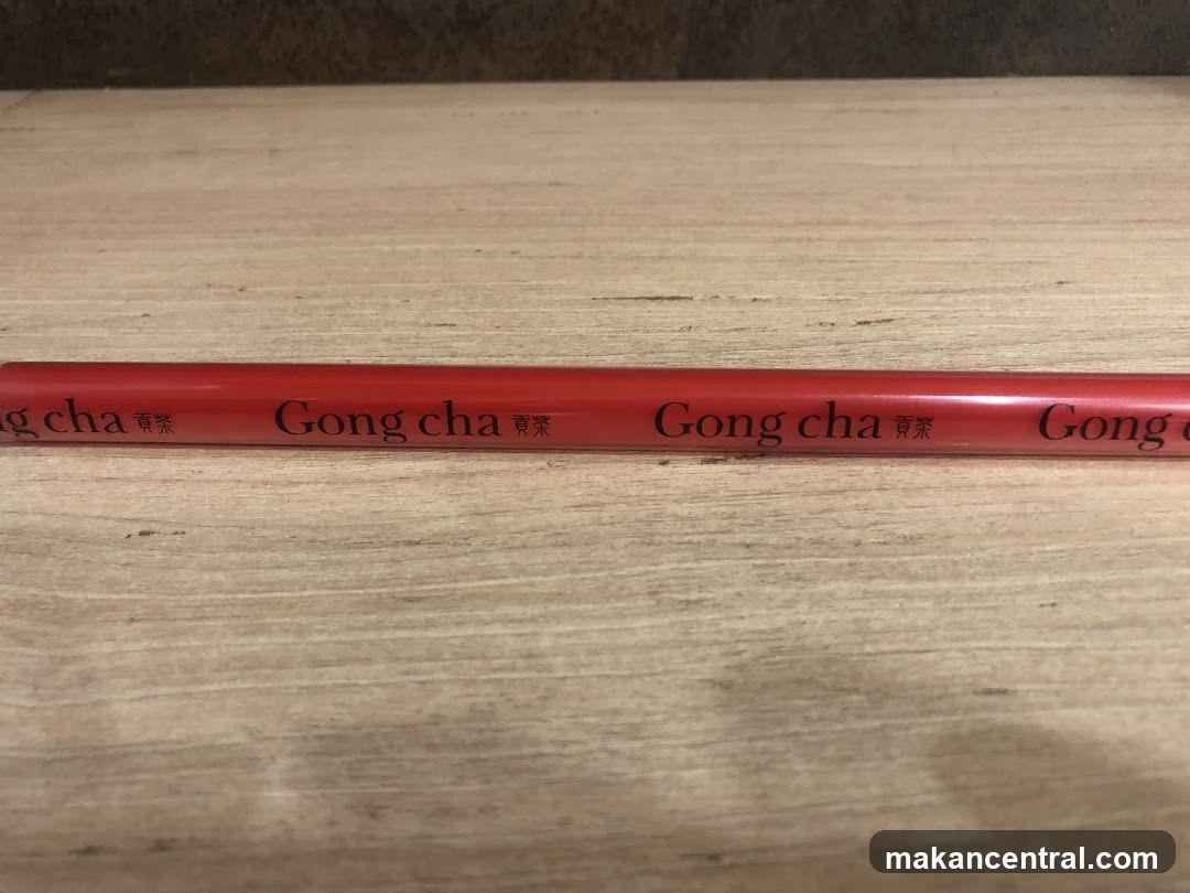 Gong Cha branded straw