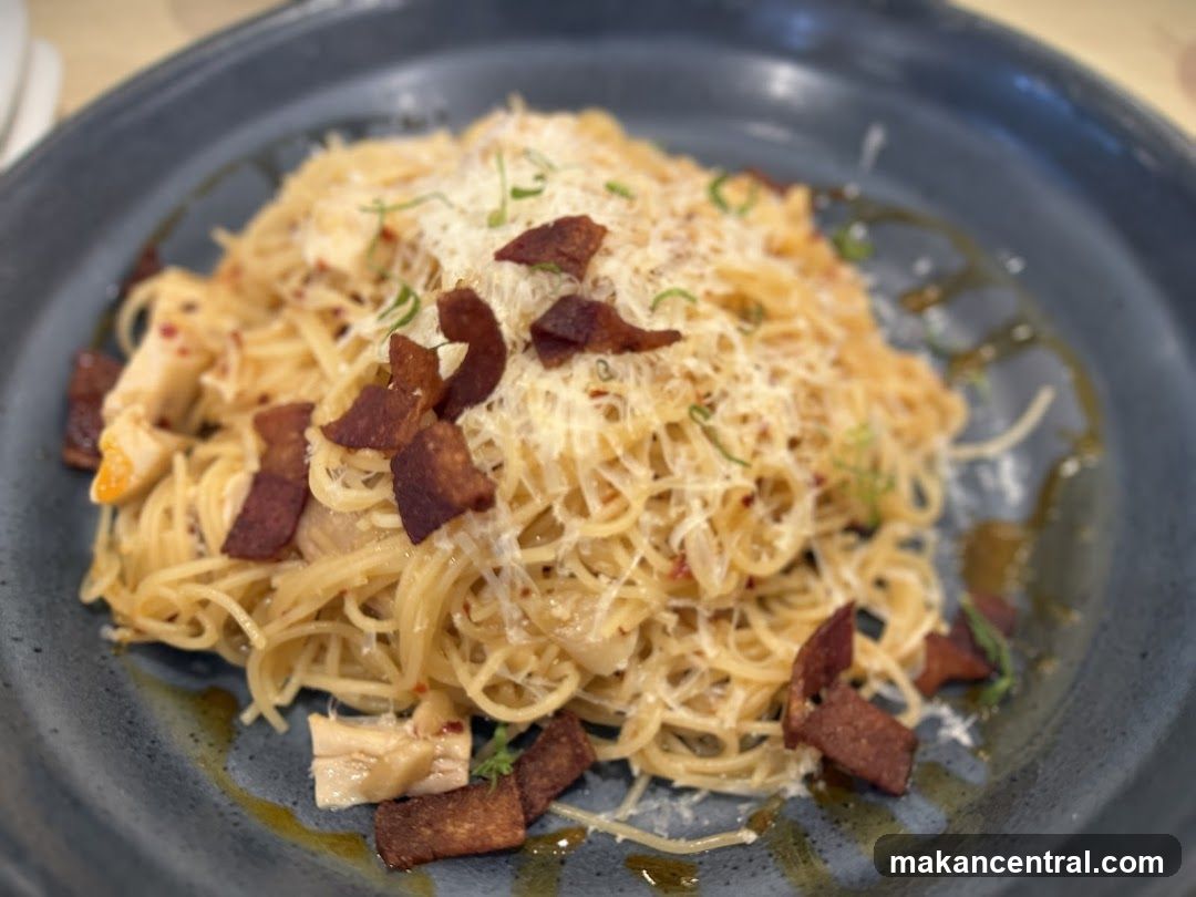 Spaghetti with Bacon and Cheese
