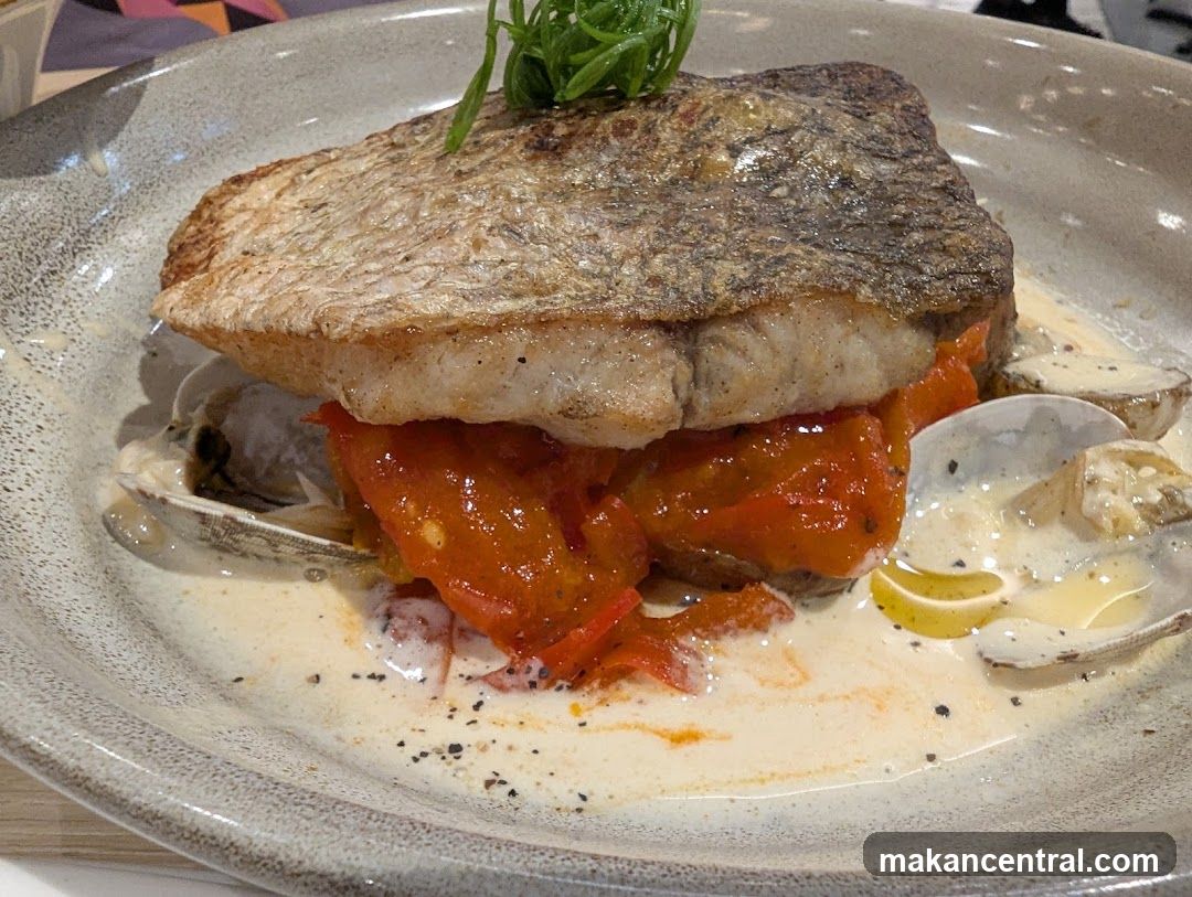Pan-Seared Fish with Clams and Tomatoes