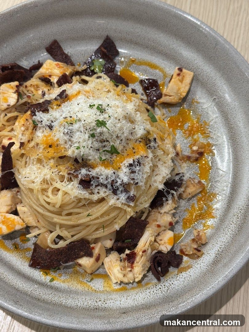Spaghetti with Chicken and Crispy Bits