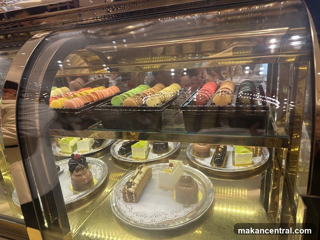 Dessert Display Case
