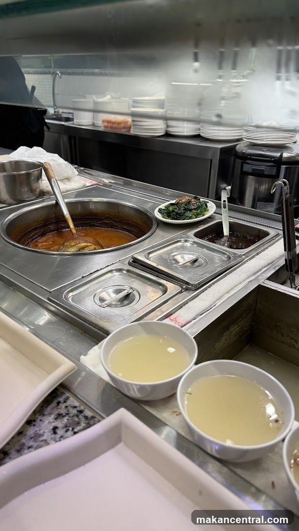 Buffet Food Station