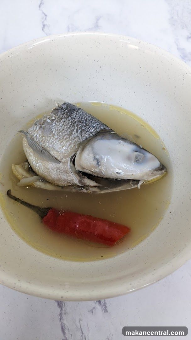 Fish Head Soup with Chili