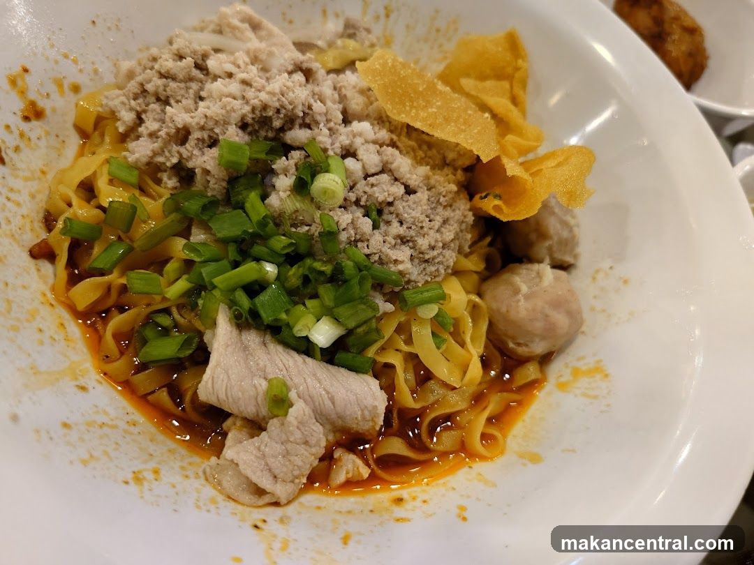 Noodle Bowl with Pork and Meatballs