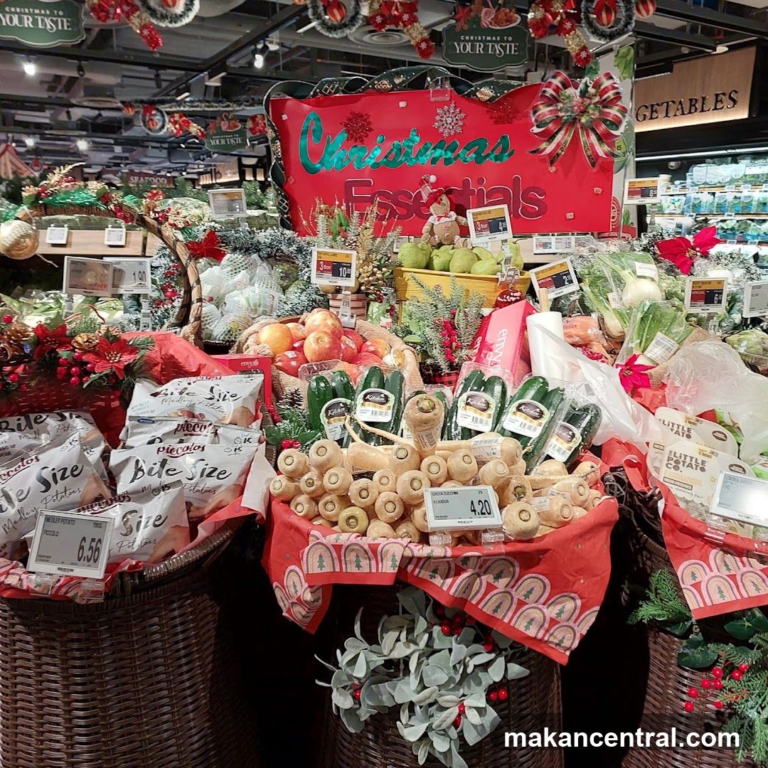 Christmas Produce Display