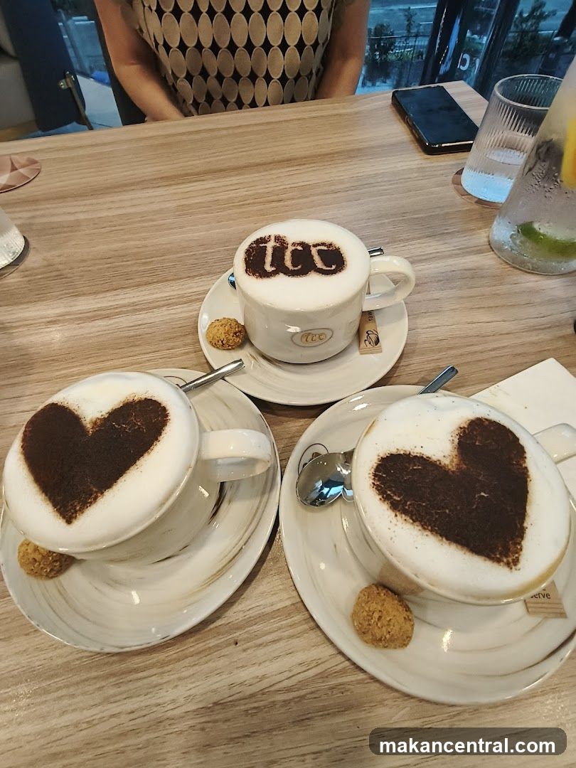 Coffee with latte art