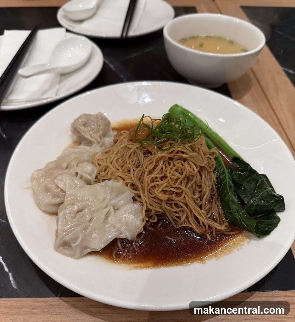 Wonton Noodles with Soup